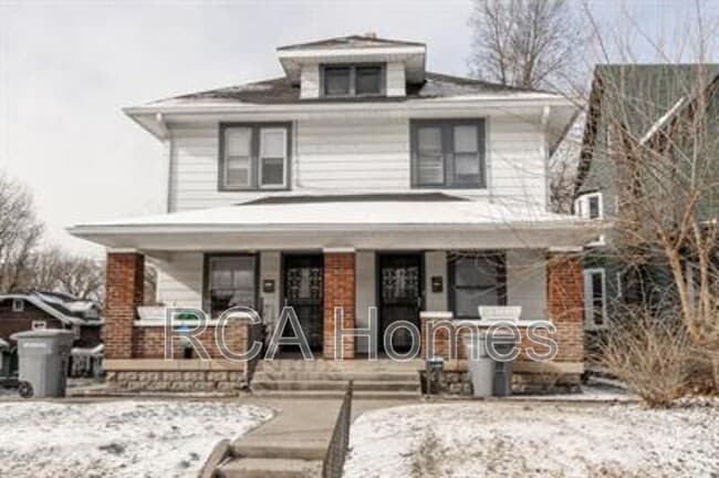 Photo - 2504 Boulevard Pl House
