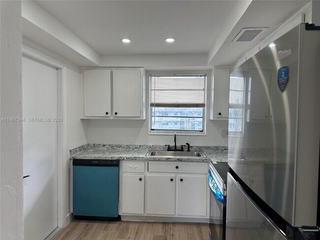 Photo - 7670 SW 82nd St Unit H215