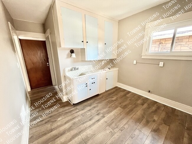 Photo - 145 Southside Pkwy Unit Upper left