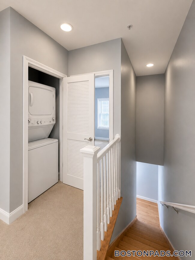 2 Mayflower Ave Unit 202A