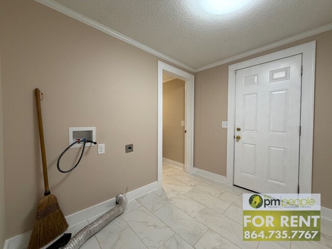 Photo - 209 Bivens St