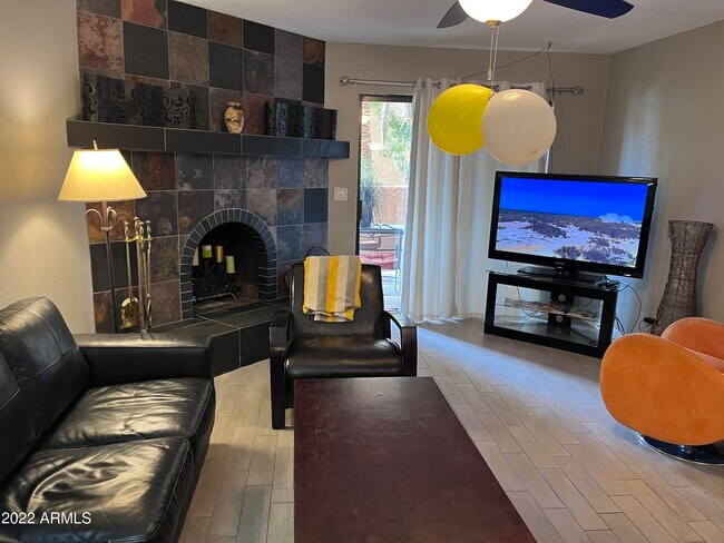 Photo - 3031 N Civic Center Plaza Unit 102