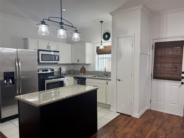 Photo - 902 Greene Way