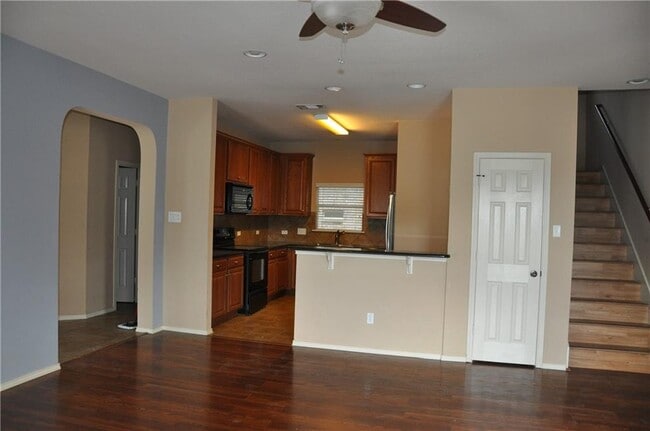 Photo - 1501 Big Thicket Dr