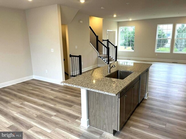 Photo - 7616 Johnnycake Rd