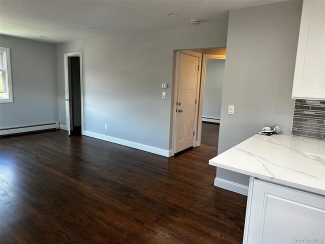 Photo - 56 Marwood Rd N
