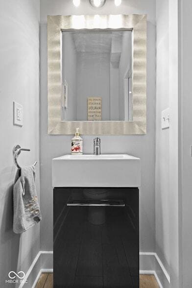 Photo - 2464 Broadway St