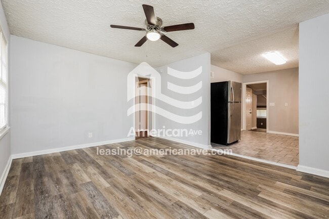 Photo - 2904 Doyle Ave