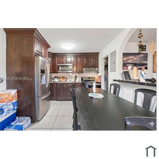 Photo - 2313 NW 33rd St Unit BACK