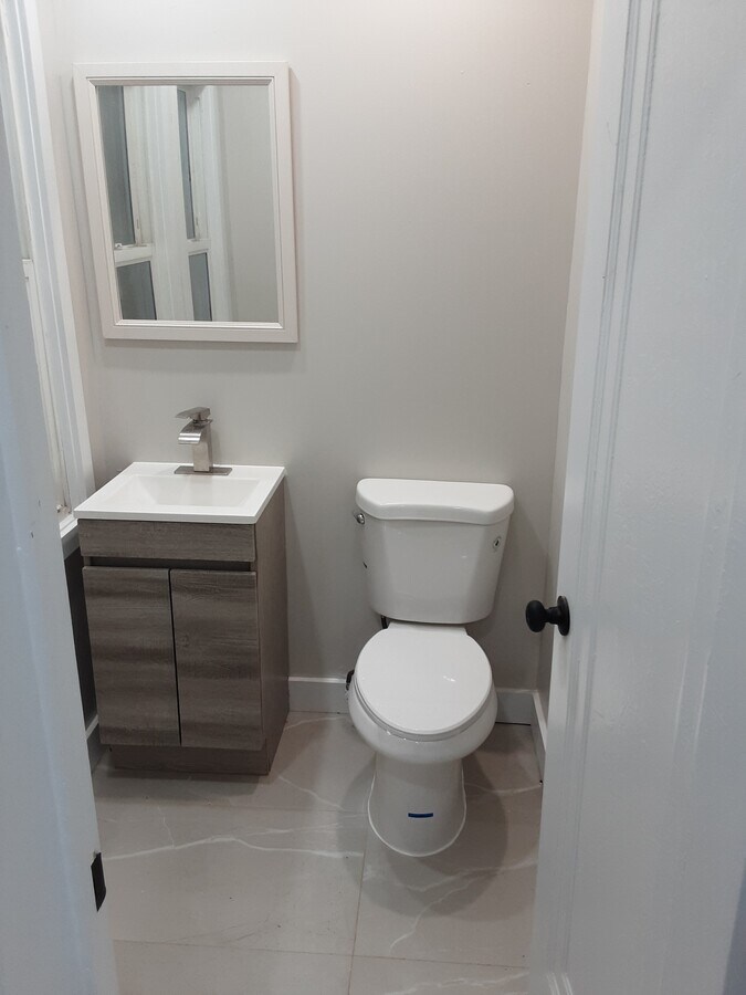 Photo - 44 Bross Pl Unidad 2