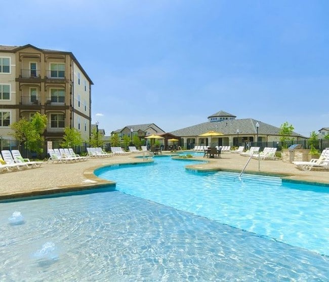 Photo - Olympus Woodbridge