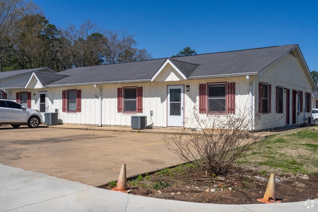 Willow Way Apartments