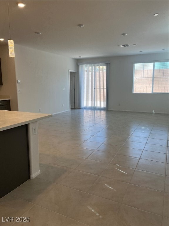 Photo - 1972 Majalis Pl