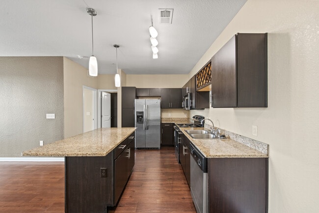 Photo - Waterline Estero