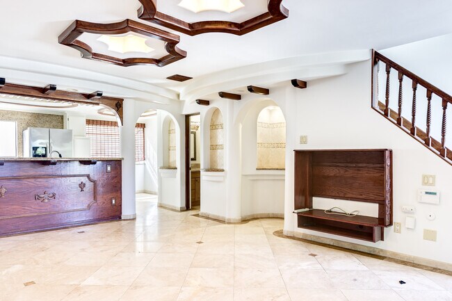 Photo - Charming Tri-Level Townhome in Van Nuys