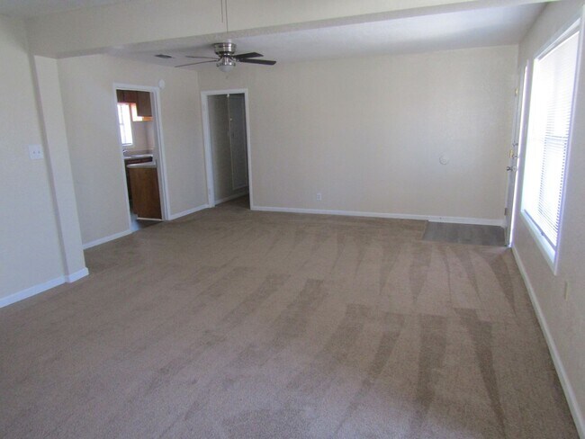 Photo - 3 bedroom 2 bath home