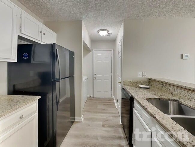 Photo - 3547 Lehigh Way