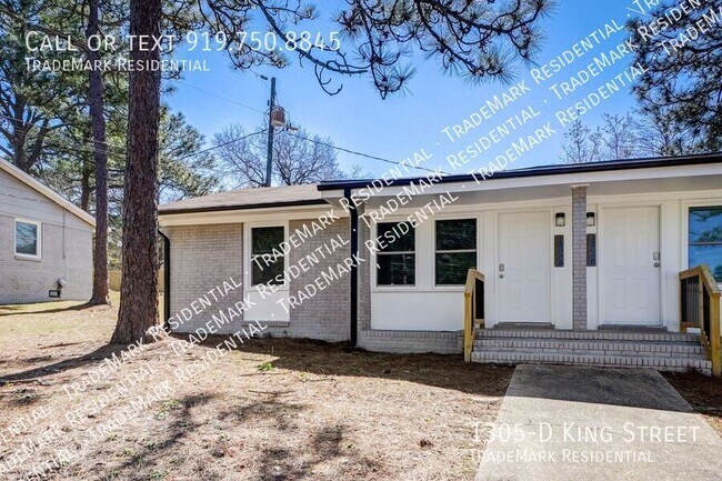 Building Photo - 1305 King St