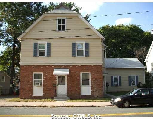 9-13 Chestnut St