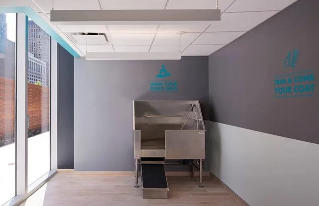 Photo - 30 W Randolph St