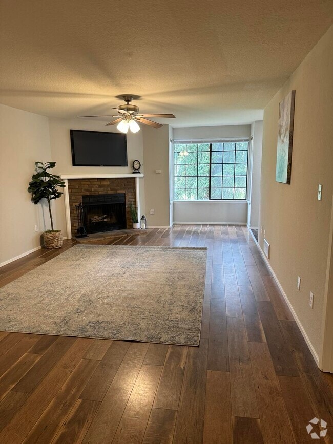 Building Photo - 8407 18th Ave W Unit 3-103 Rental