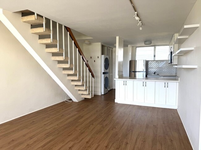 Photo - 1 Bedroom, 1 Bathroom, 1 Parking (Ala Wai Plaza) Unit 1406
