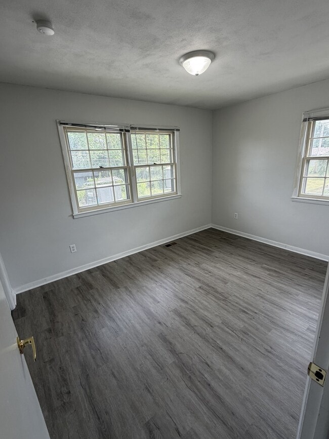 306 Loch Ln Unit 306