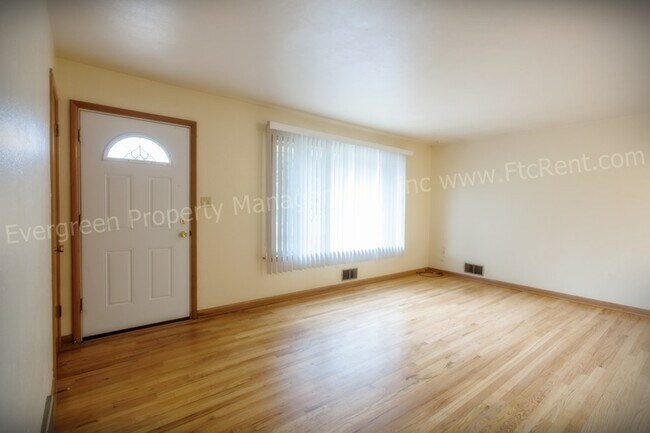 Photo - P-08 Unit 1004