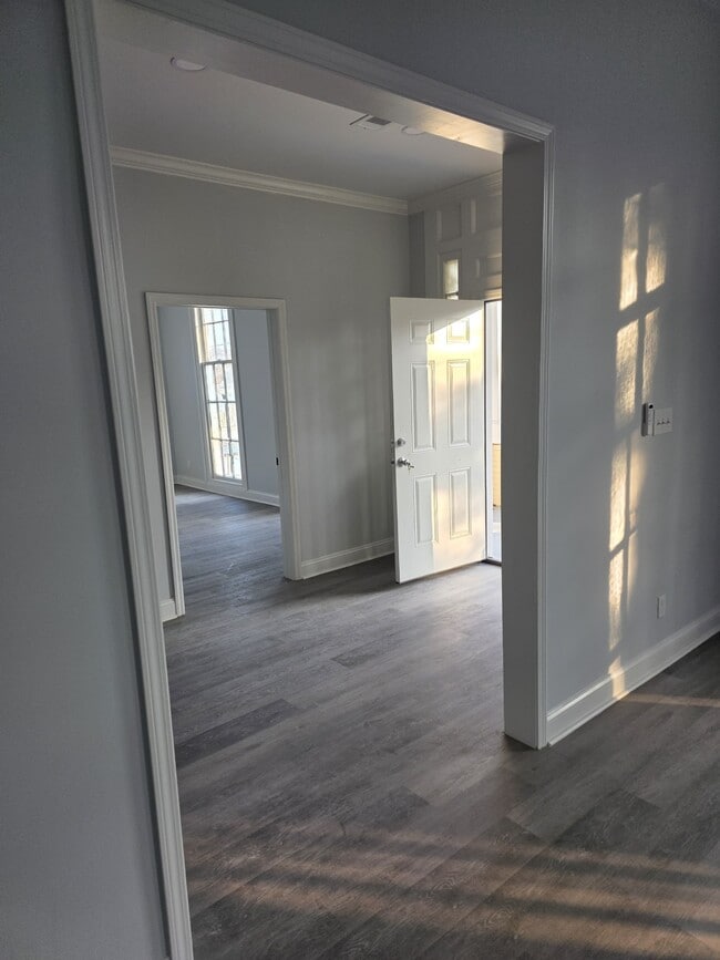 Photo - 1745 1st Ave