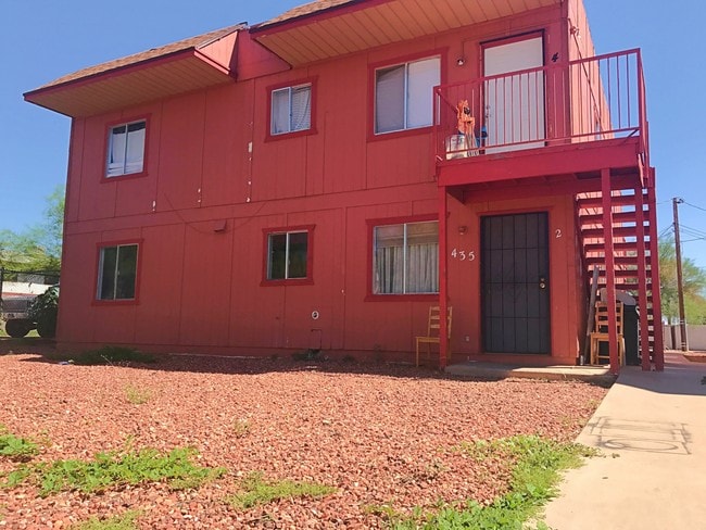 Photo - Broadway Court