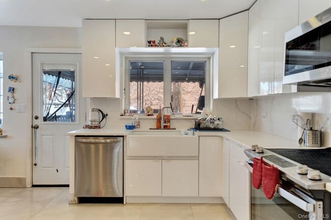 Photo - 1701 Burnett St