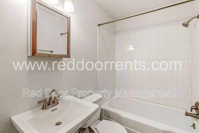 Photo - 4925 Crittenden Ave