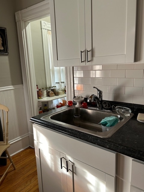 updated kitchen - 19 Orchard Ter Unit 21B