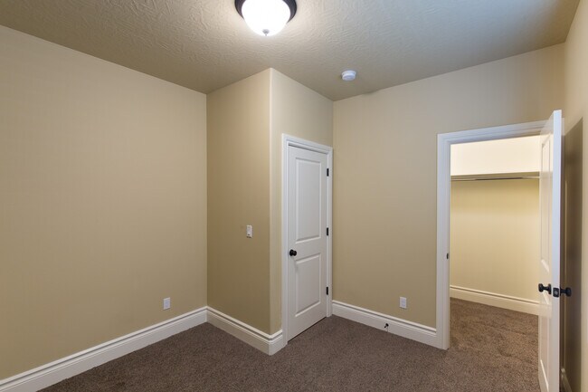 Photo - 436 10th NW St