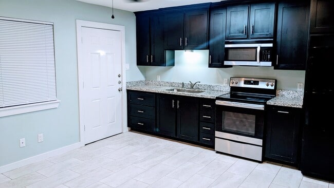 Photo - 917 Hendricks Ave Unit B