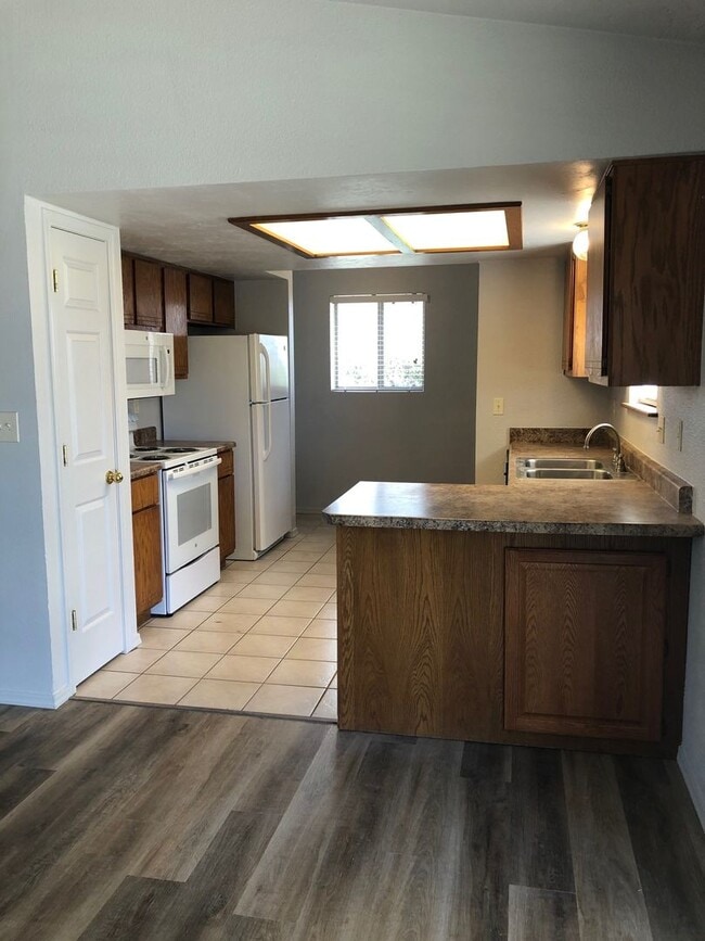 Photo - 3523 N Dale Dr