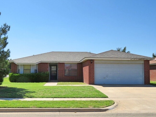 Building Photo - Beautiful House Located West of Frankford Near Shadow Hills Golf Course!