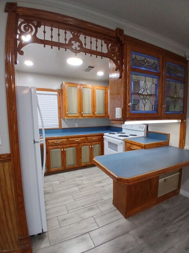 Photo - 141 N 5th St Unidad PGI