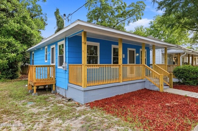 Photo - 1409 Glenn St