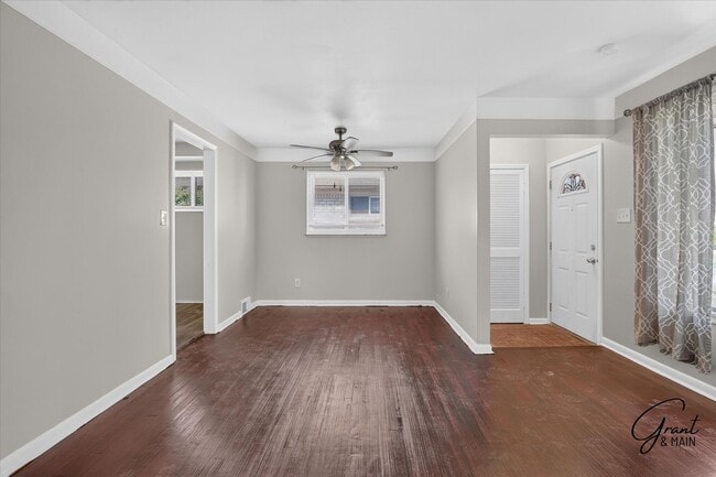 Photo - 3 bedroom - 1 bath - Lincoln Park- $1,600
