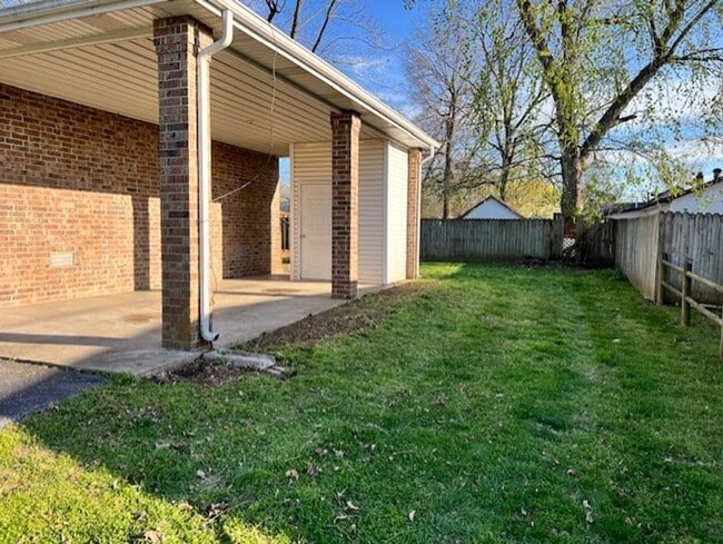 Photo - Walnut Grove House 3 Bedroom 1 Bath + covered car port!