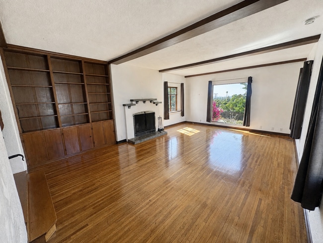 352 Glen Ellen Dr
