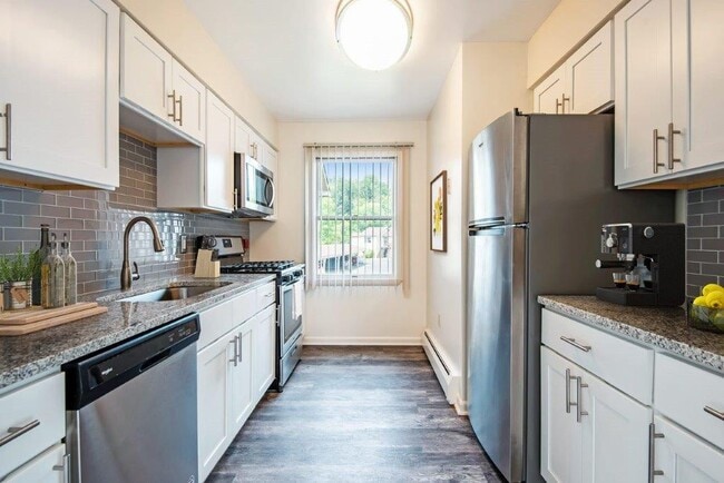 Emerald Springs Apartment Homes