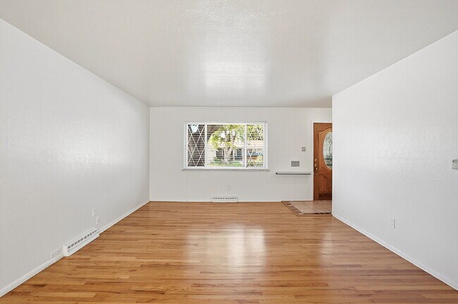 Photo - $2,740.95, 4 Beds - 1 Bath, Single Family Home in Denver with Washer and Dryer!