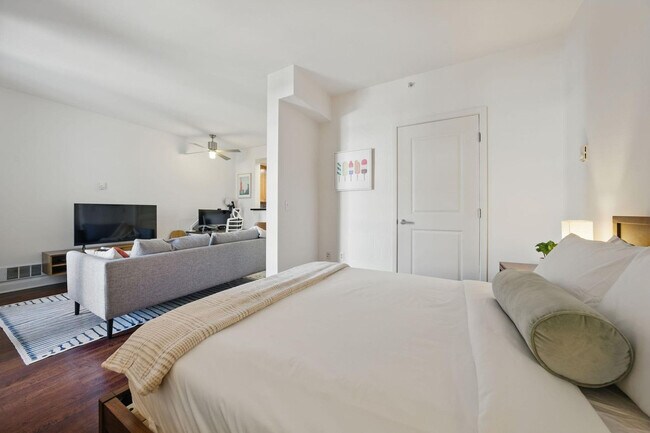 355 Berry St Unit SI FL4-ID1224043P