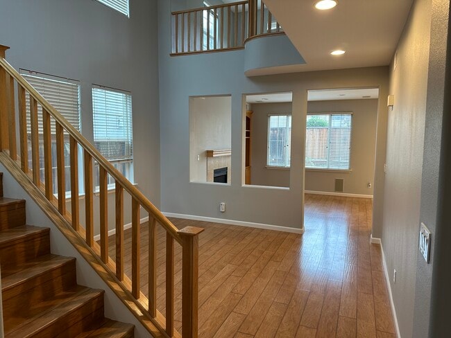 Photo - 2449 Milford Dr