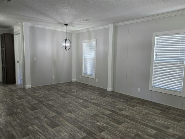 Photo - 10833 Leanne Dr