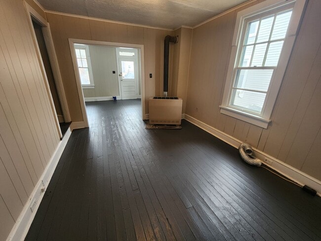 Photo - 372-374 Tolbert Ave Unit 374