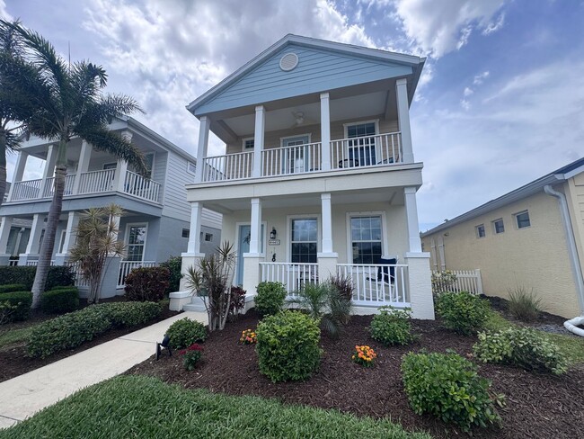 Furnished 3/2.5 Available Now! - Furnished 3/2.5 Available Now! Casa