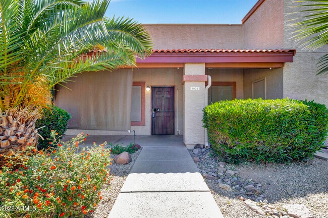 Photo - 1440 N Idaho Rd Unit 1035